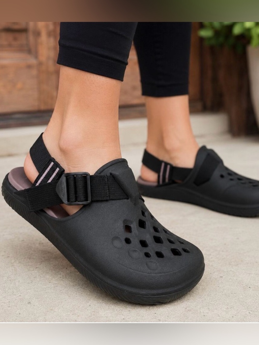 Chaco Black Slip-On Slingback Clogs 🔥 Size 11